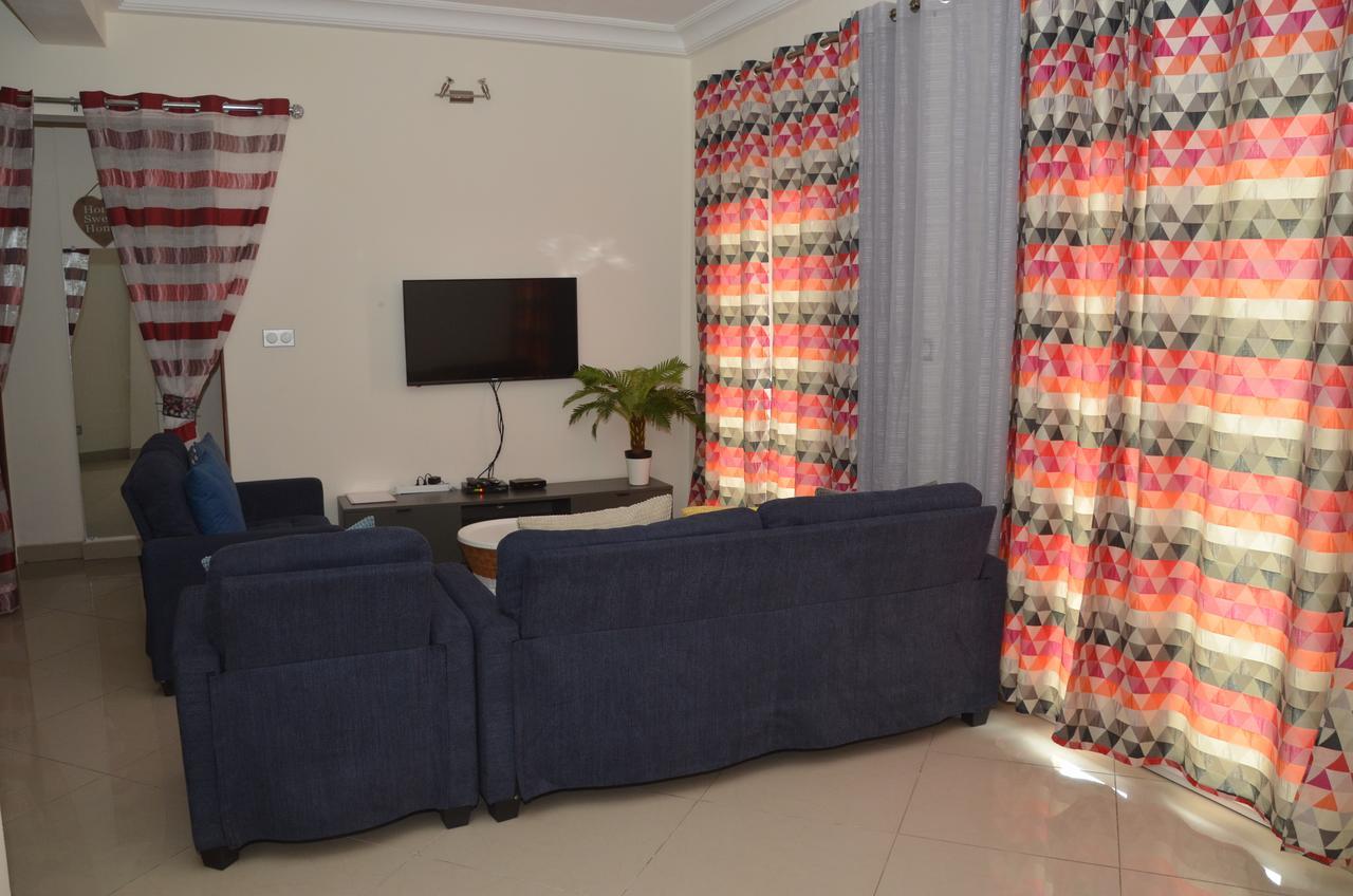Le Buffle Noir Appart D'Hotes Douala Exterior photo